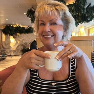 Meet your Posher, Cammy